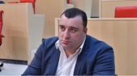 რატი იონათამიშვილი: ვირუსის გავრცელების პრევენციის მიზნით ნარკოლოგიური ცნობის ჩაბარების ვალდებულება მხოლოდ პარლამენტის არჩეულ წევრებზე გავრცელდება