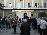 „თელასის“ პროფკავშირის თავმჯდომარე არსოშვილის გადადგომის მოთხოვნით მეორე დღეა შიმშილობს