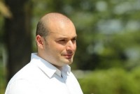 პრემიერ ახალგაზრდებს მიმართავს: მე ვარ თქვენს გვერდით იმ გულწრფელ პროტესტში, რომელიც გამოძრავებთ, მაგრამ ამ შემთხვევაში საქმე გვაქვს ძალიან ვიწრო პოლიტიკურ ინტერესთან