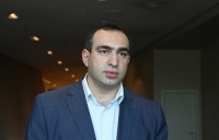 ვლადიმერ ბოჟაძე: "მაჟორიტარობის კანდიდატის" მეუღლის შეკვეთით კუდის მიერ მოკლული გირგვლიანის საქმის შედარება შაქარაშვილის ტრაგედიასთან არის სამარცხვინო მცდელობა კიდევ ერთხელ არ აღიარო "ნაცმოძრაობის" სისტემური დანაშაული  
