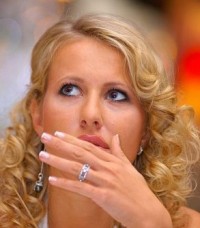 სობჩაკს "ლაიფ ნიუსი" ჟურნალისტზე თავდასხმაში ადანაშაულებს