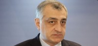 ნიკოლოზ მჭედლიშვილი: მამუკა ხაზარაძე შეცდომას შეცდომაზე უშვებს ნიკოლოზ მჭედლიშვილი: მამუკა ხაზარაძე შეცდომას შეცდომაზე უშვებს
